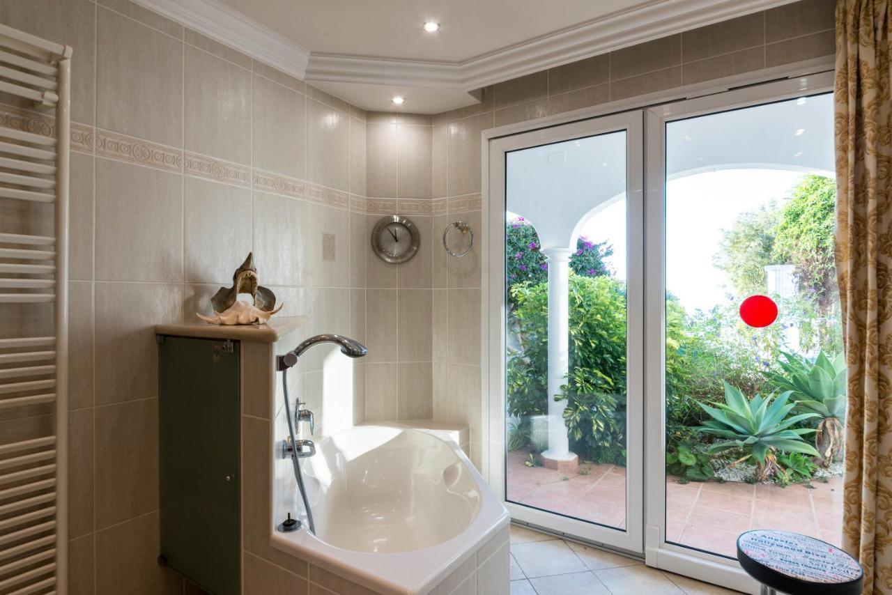 Relaxing Villa Heated Pool Luxurious Views Massage ซานตา เออร์ซูลา ภายนอก รูปภาพ